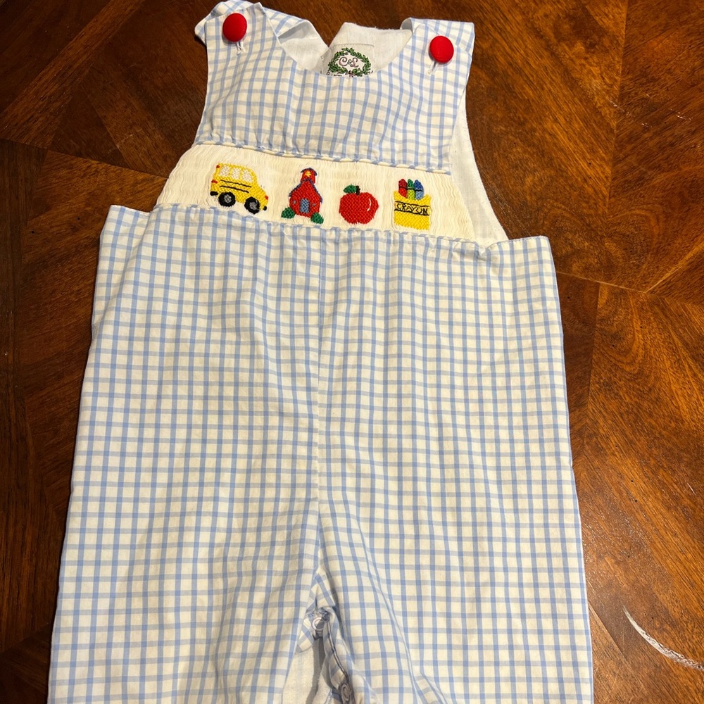 Cecil and Lou, 2T, excellent used condition